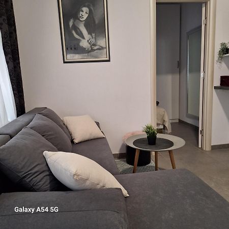 Studio Apartmani Louis I Lola Záhřeb Exteriér fotografie